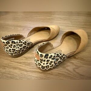 Toms Leopard Julie D'Orsay Flats.
